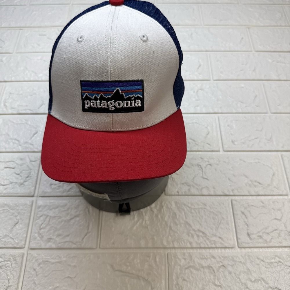 Patagonia Mesh Snapback Trucker Hat Classic P-6 Logo Red White Blue Mens OS